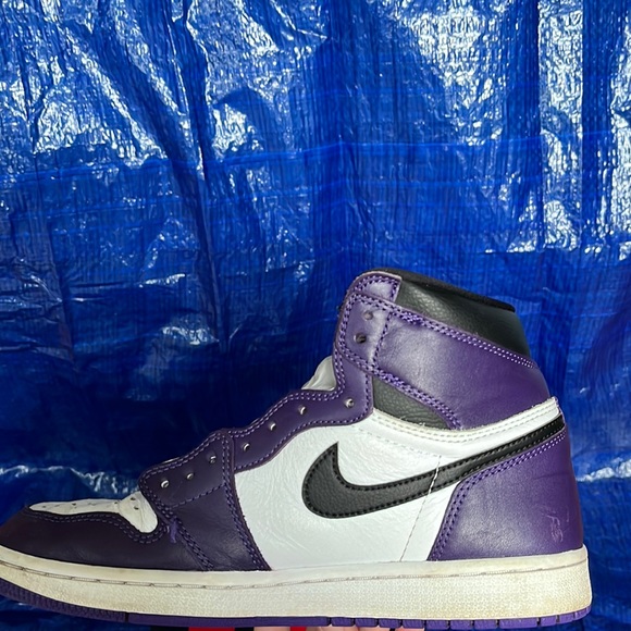 Air Jordan 1 retro high og lightly used good condition price is negotiable - Picture 6 of 9